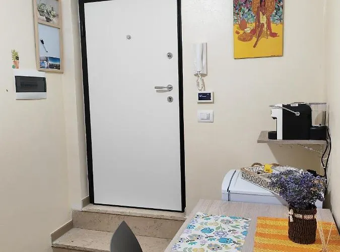 La Casa Di Golia Bari